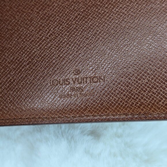Louis Vuitton Brown Monogram Wallet - Picture 4 of 9